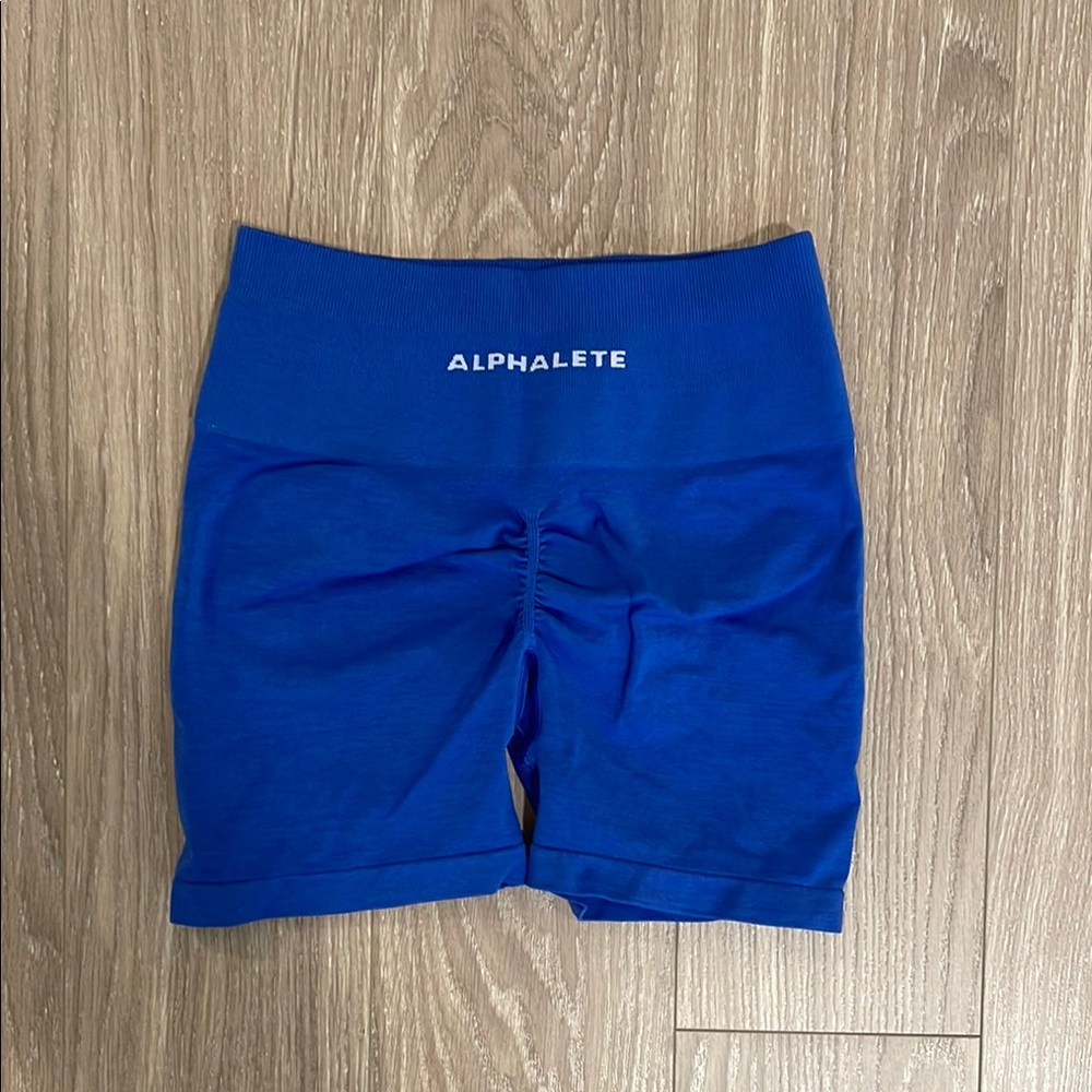Alphalete Amplify Shorts in Sapphire size S